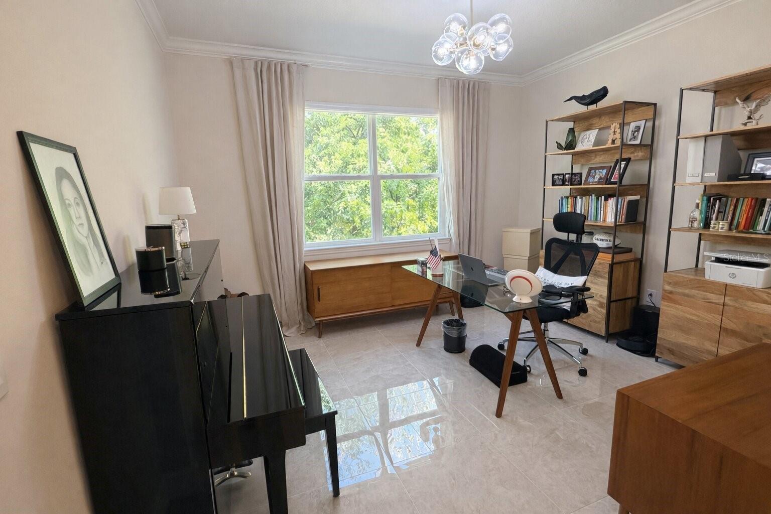 Image 18 of 25 For 9241 Patrimonio Loop