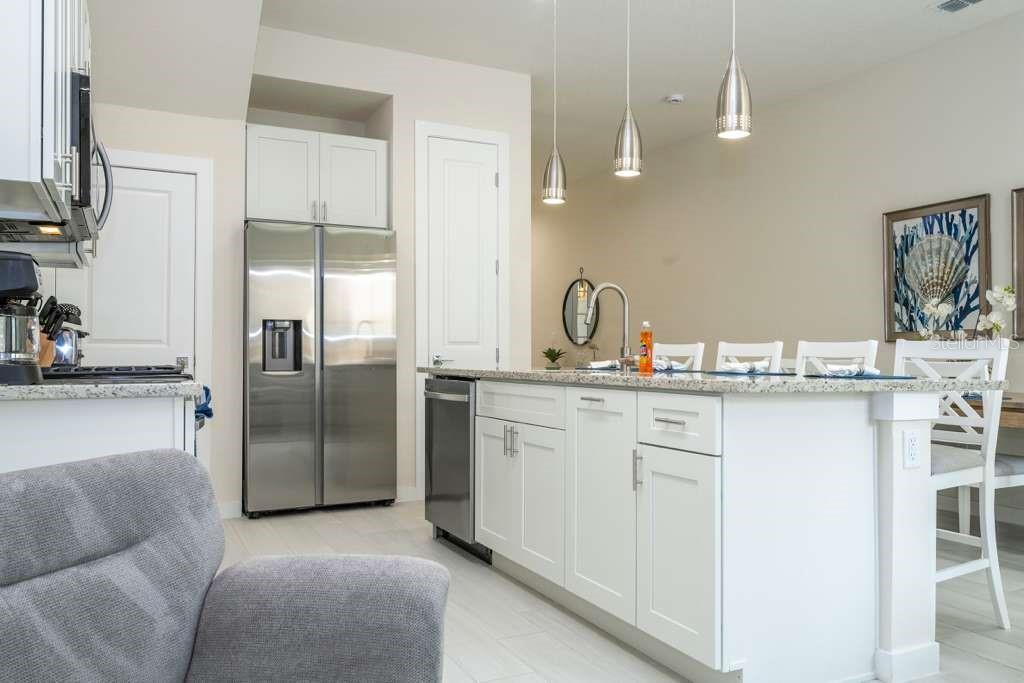 Image 4 of 22 For 7595 Sunflower Circle