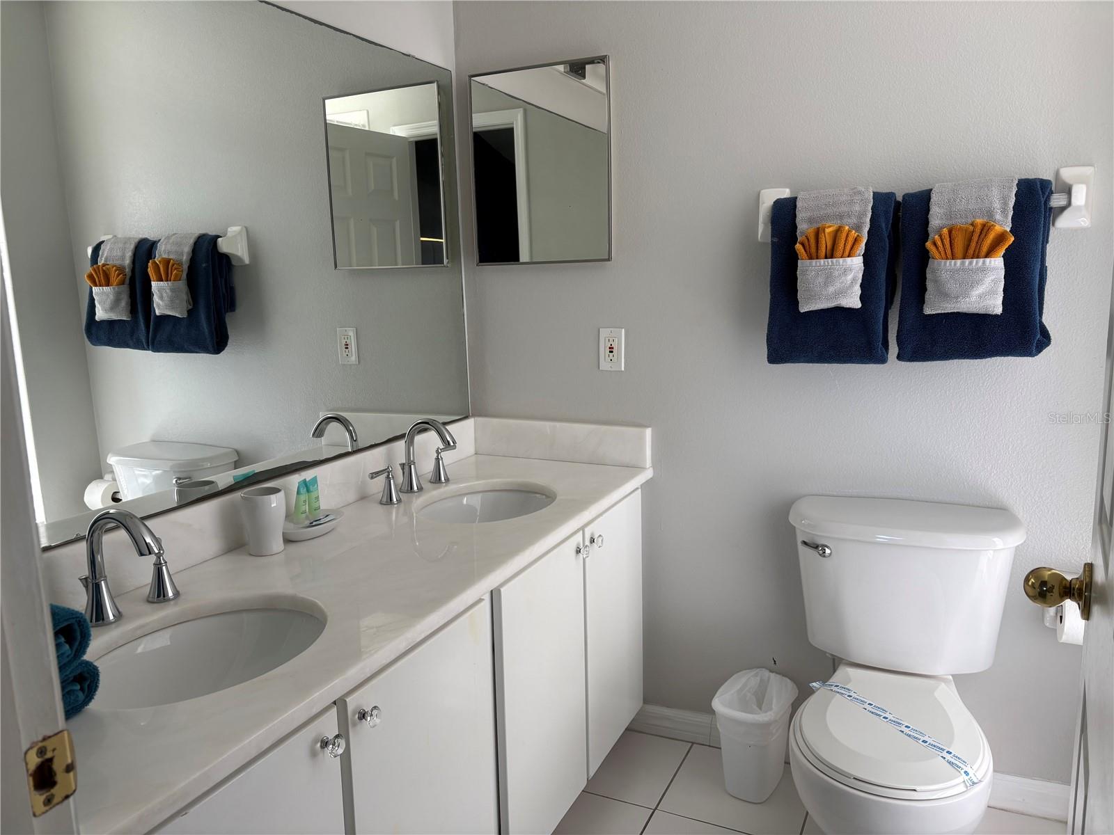 Image 13 of 23 For 128 Lake Shore Parkway