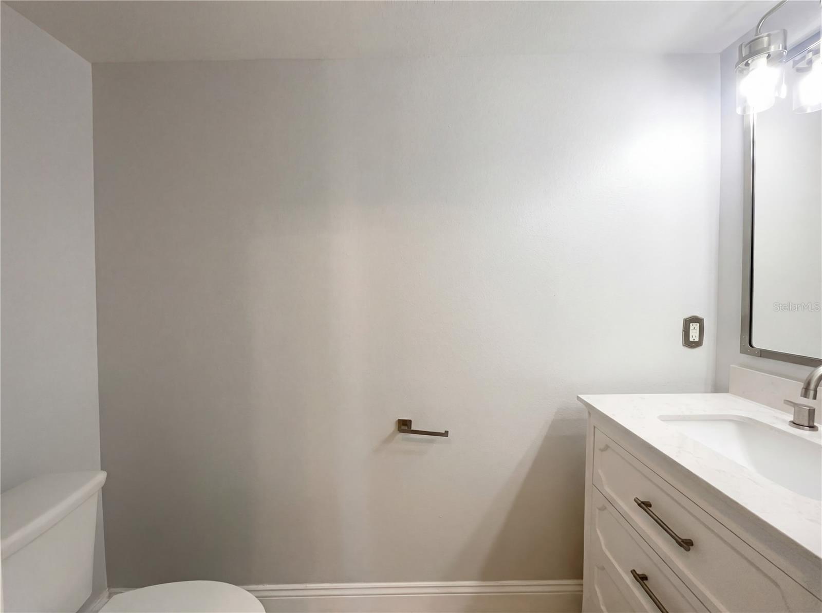 Image 10 of 29 For 8286 Settlers Creek Loop