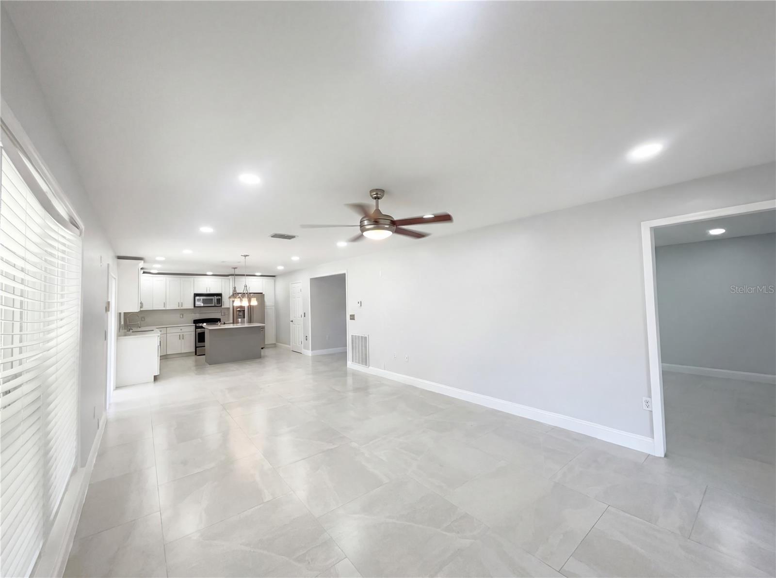 Image 13 of 29 For 8286 Settlers Creek Loop