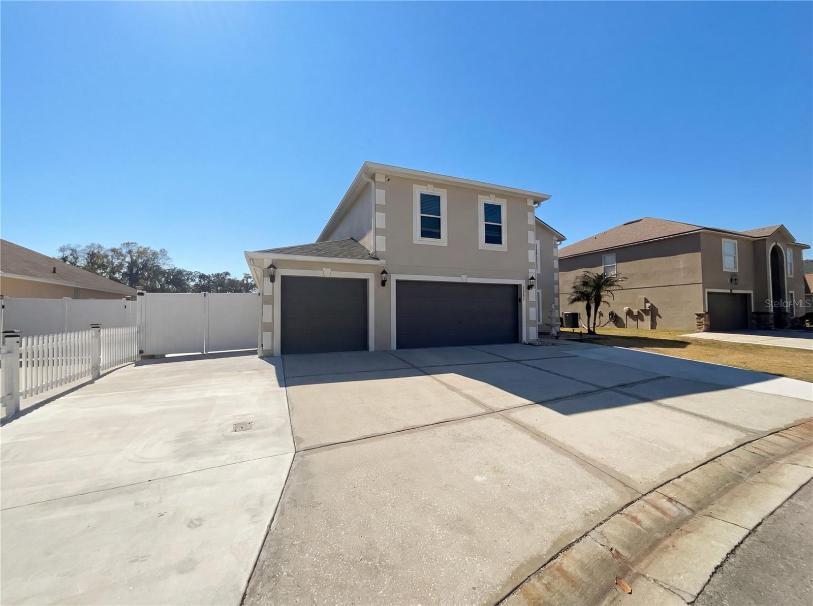 Image 18 of 29 For 8286 Settlers Creek Loop