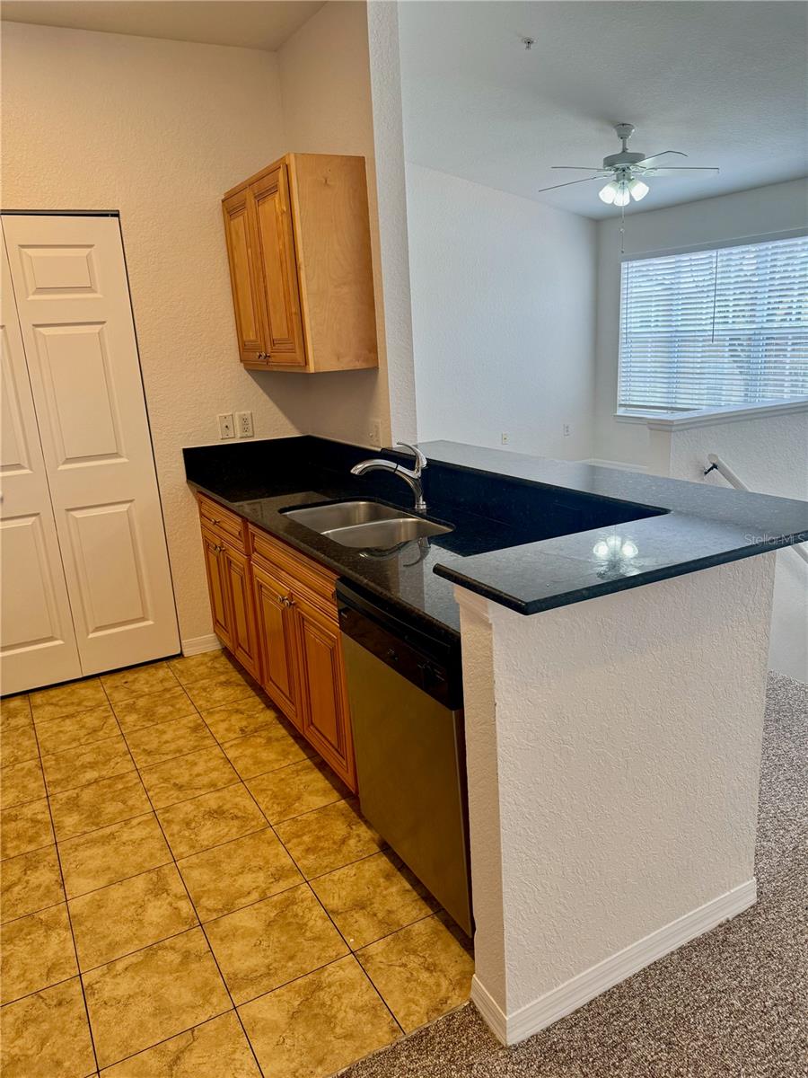 Image 9 of 19 For 832 Grand Regency Point 204