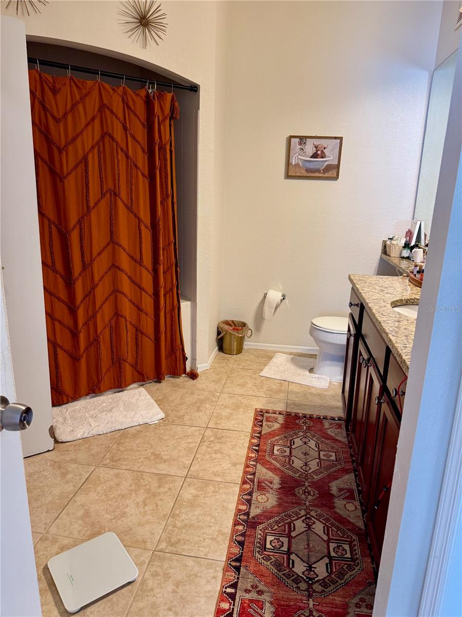 Image 15 of 20 For 102 Vista Verdi Circle 124