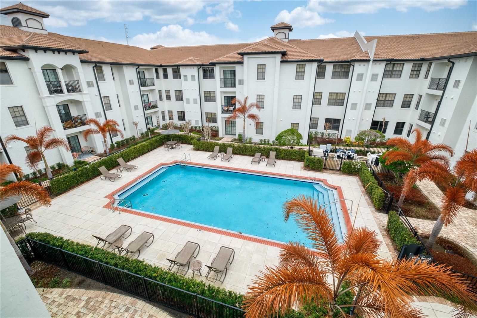 Image 2 of 21 For 5550 Michigan Street 3306