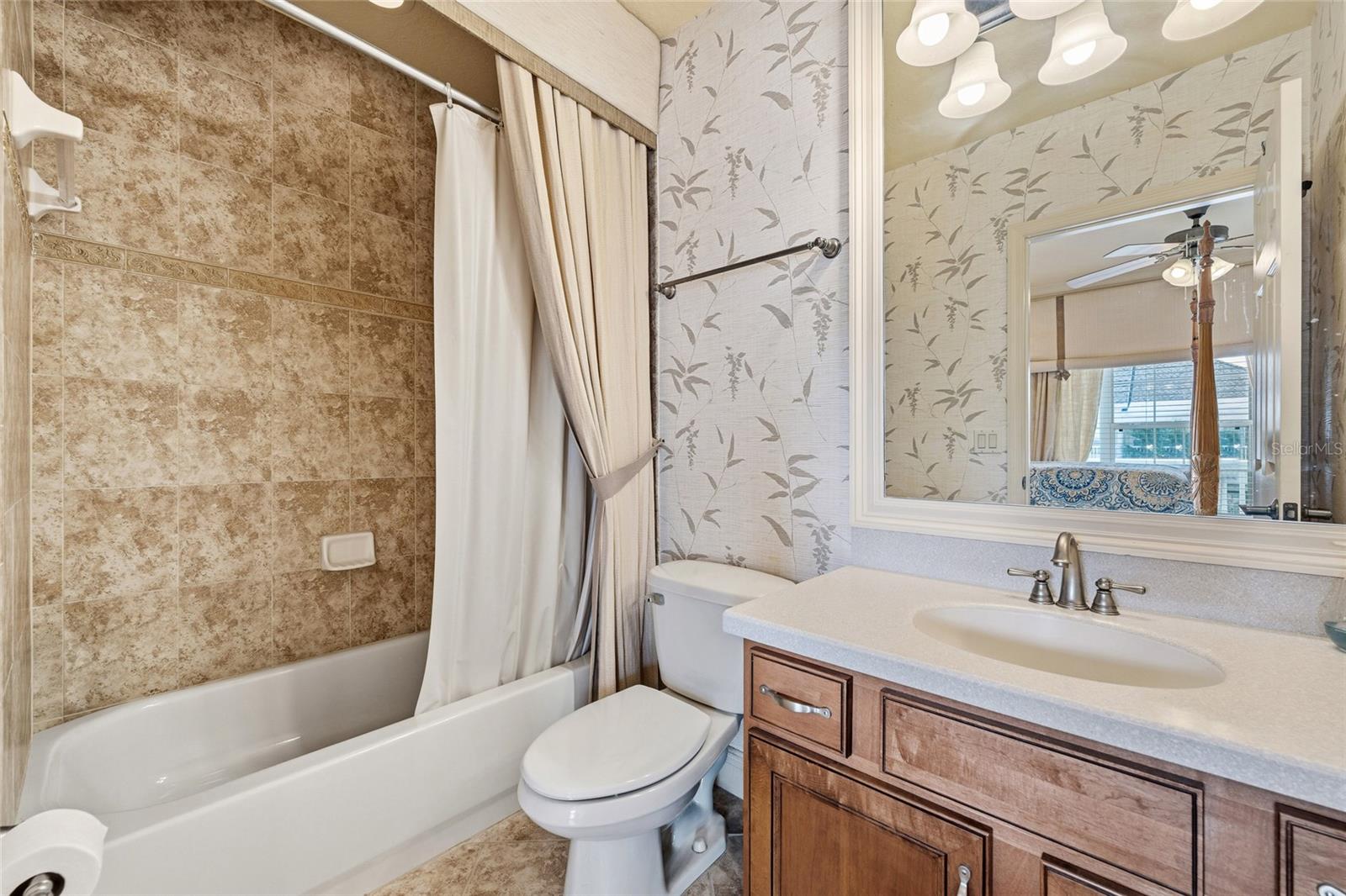 Image 33 of 49 For 107 Mcleods Way