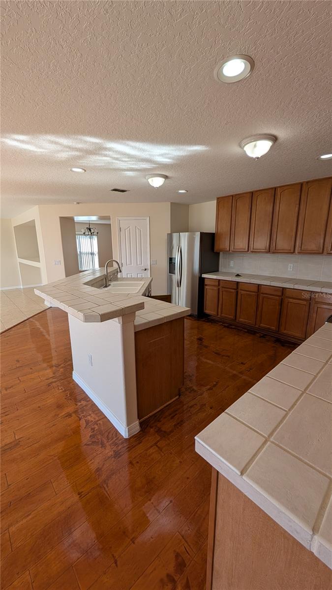 Image 4 of 16 For 2724 Lyndscape Street