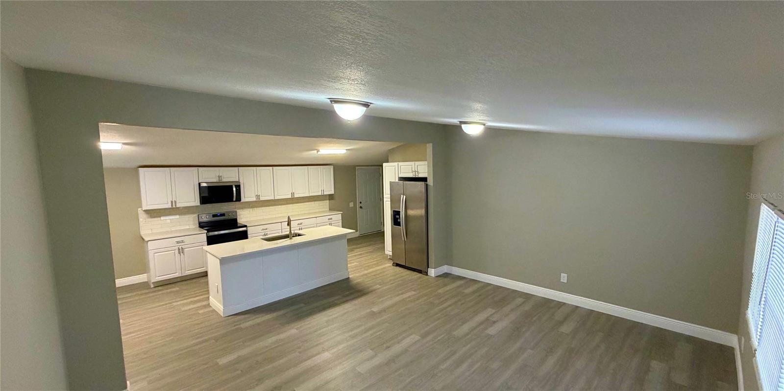 Image 22 of 33 For 16040 Caldwell Lane