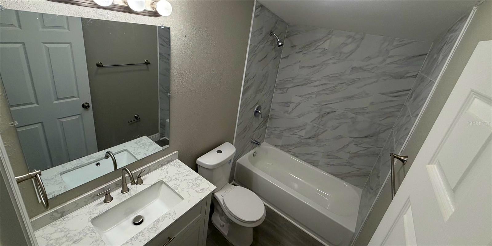 Image 25 of 33 For 16040 Caldwell Lane