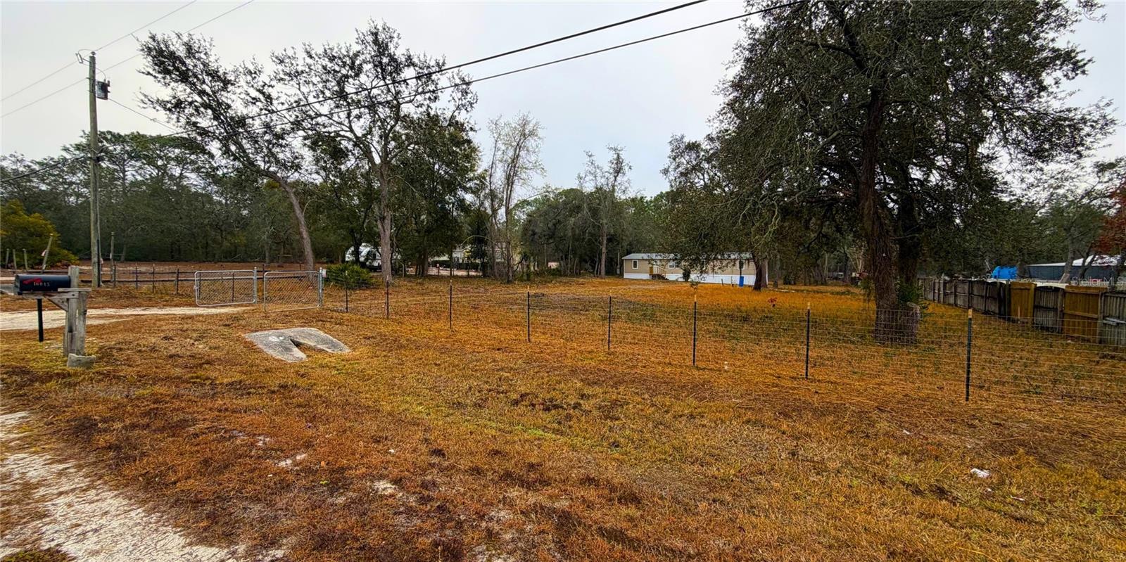 Image 28 of 33 For 16040 Caldwell Lane