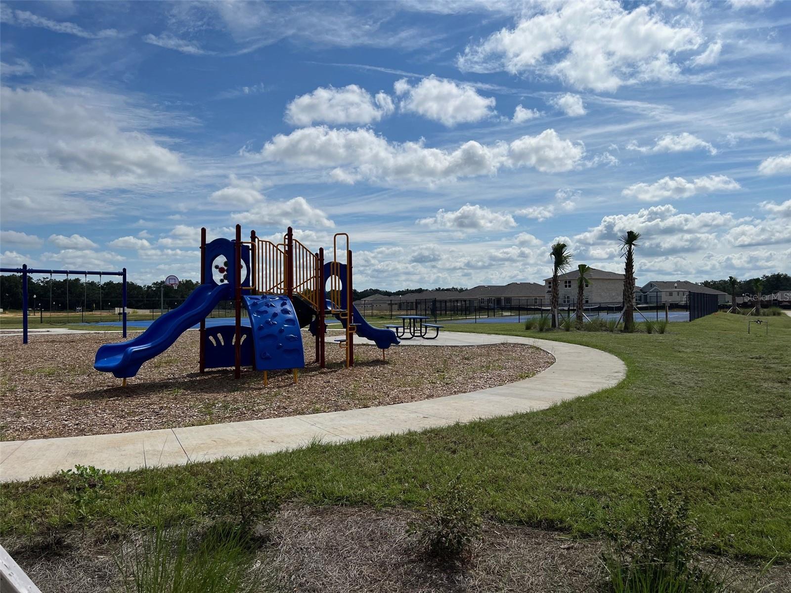 Image 19 of 23 For 10338 161st Street