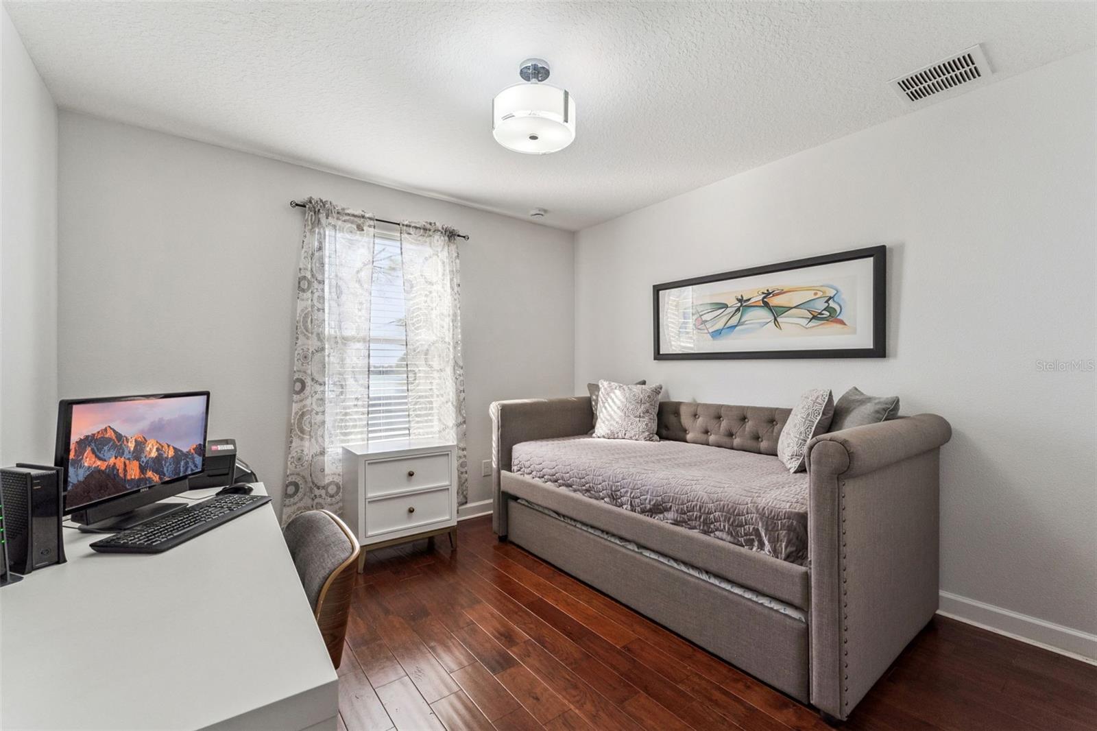 Image 19 of 35 For 14644 Crosston Bay Court