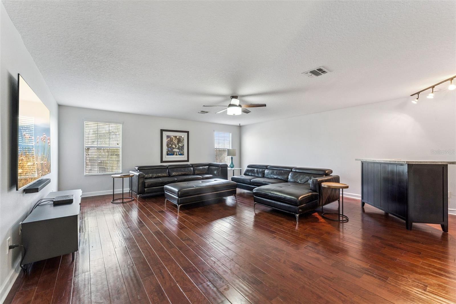 Image 21 of 35 For 14644 Crosston Bay Court