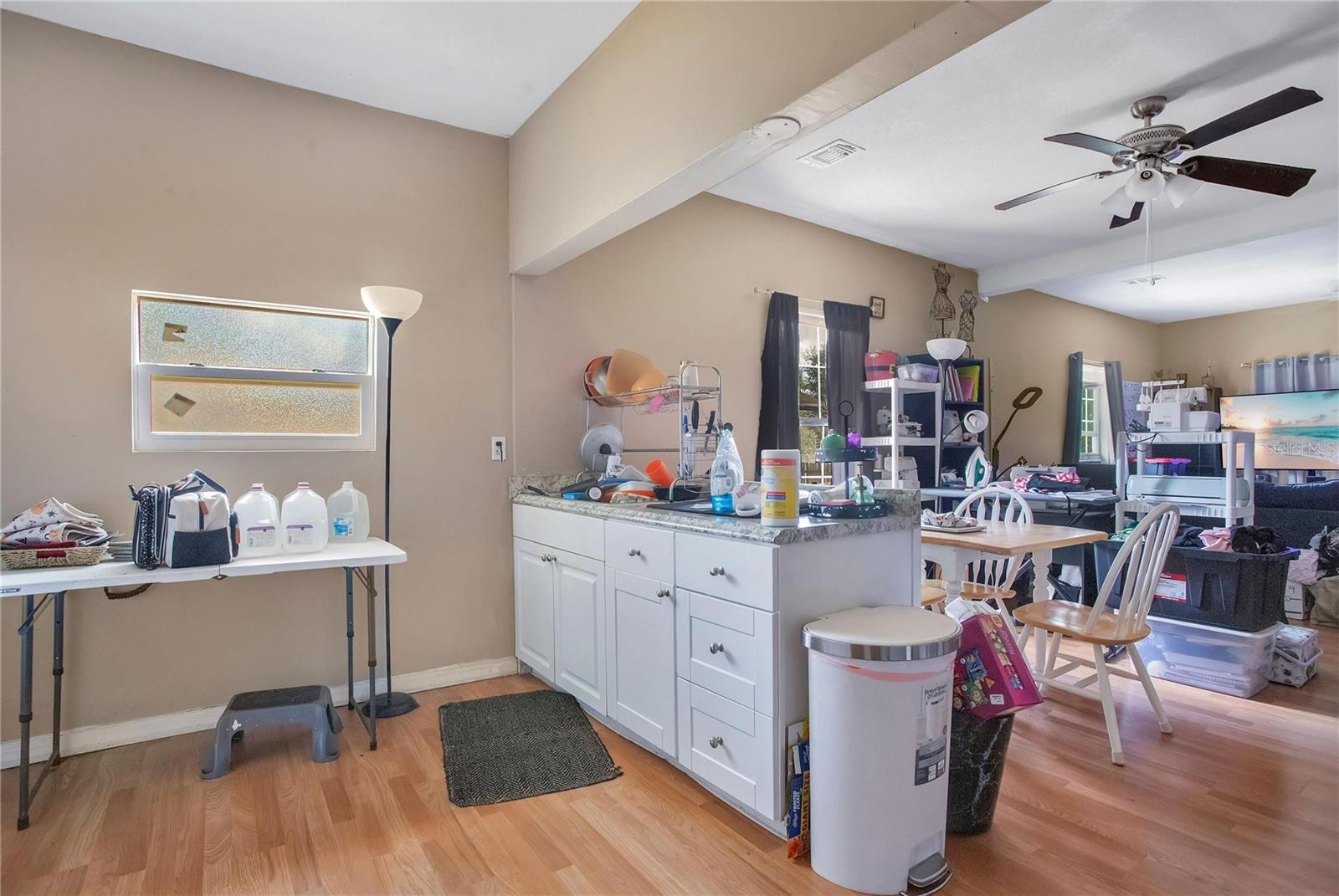 Image 7 of 25 For 219 Polk Avenue