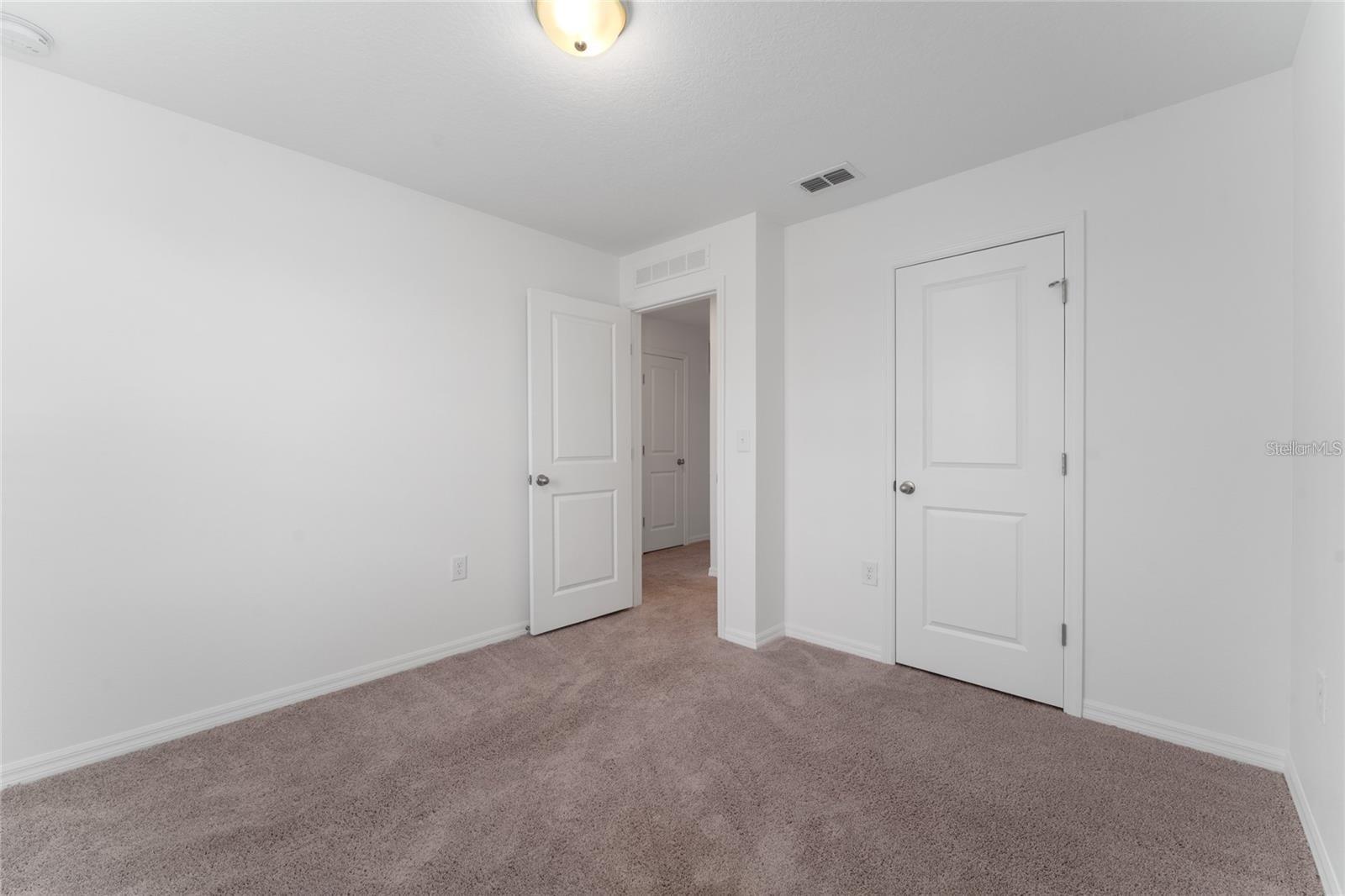 Image 2 of 23 For 221 Mandovi Street