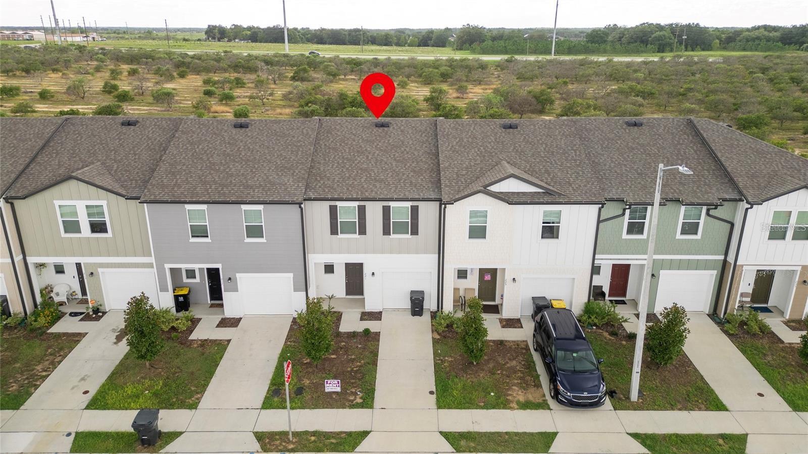 Image 4 of 23 For 221 Mandovi Street