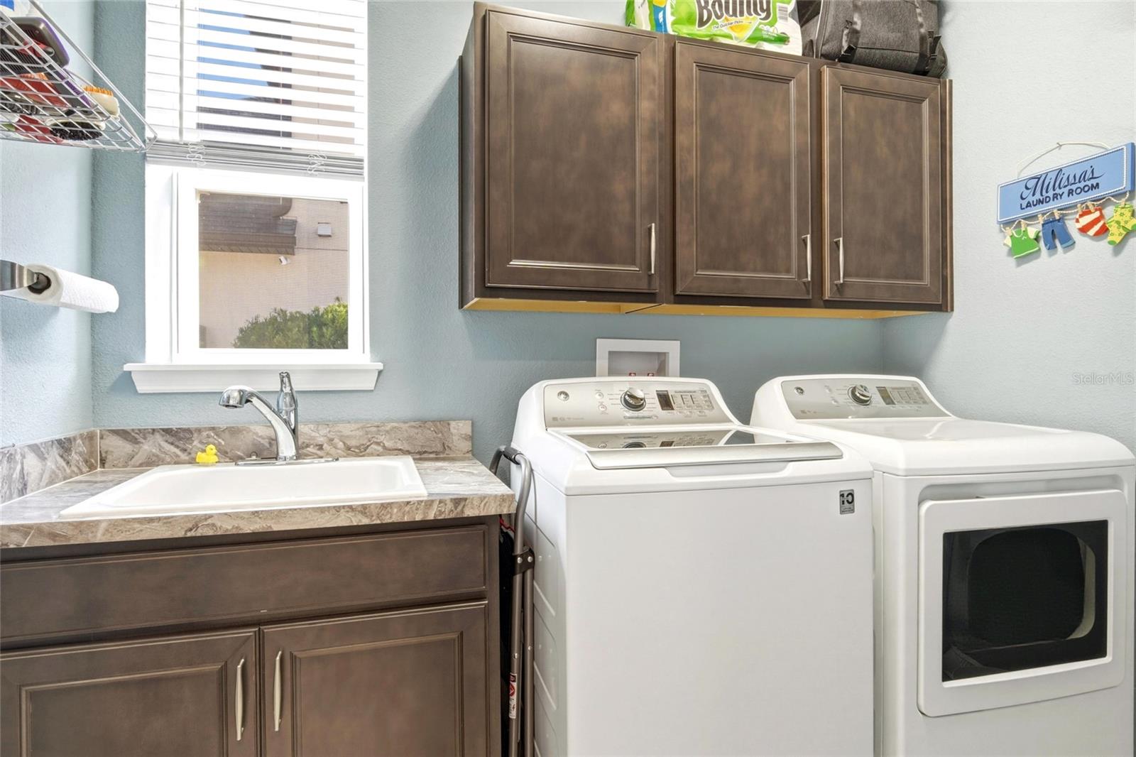 Image 28 of 50 For 1751 Highbanks Circle