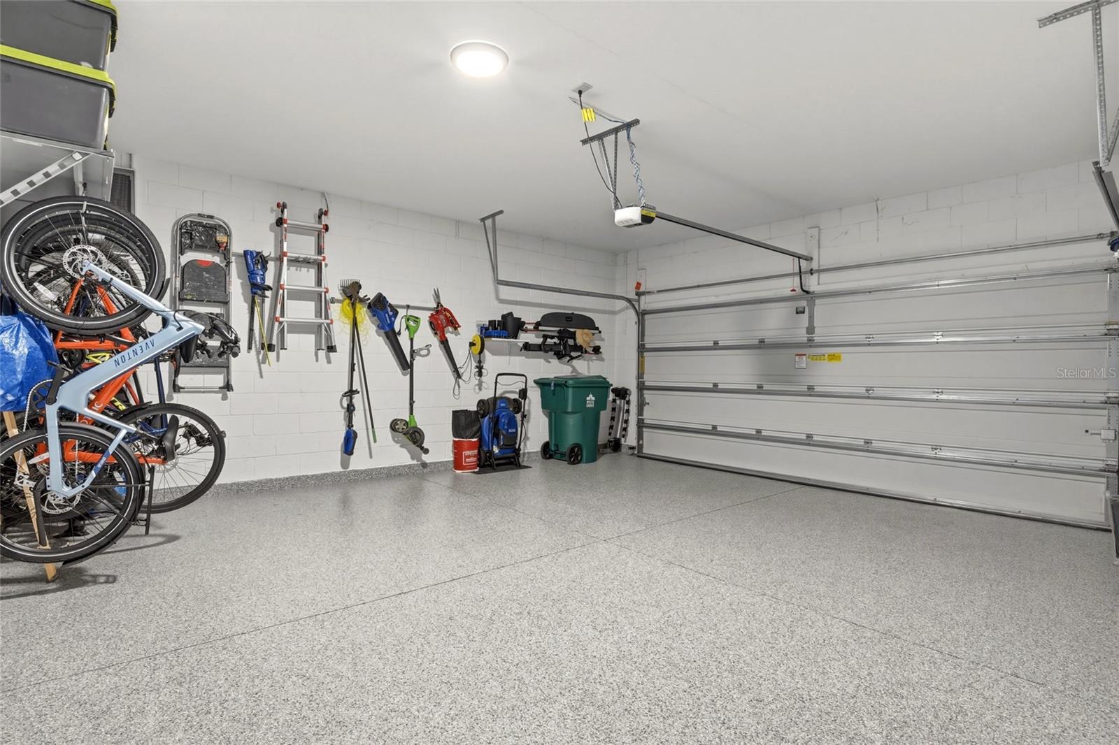 Image 30 of 50 For 1751 Highbanks Circle