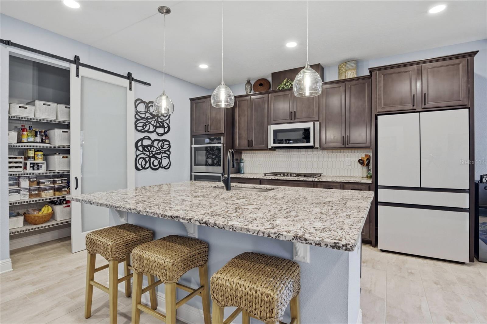 Image 8 of 50 For 1751 Highbanks Circle