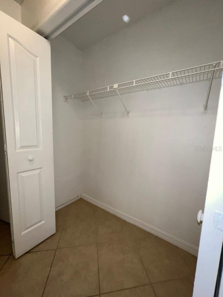 Image 19 of 44 For 2101 Cascades Boulevard 103