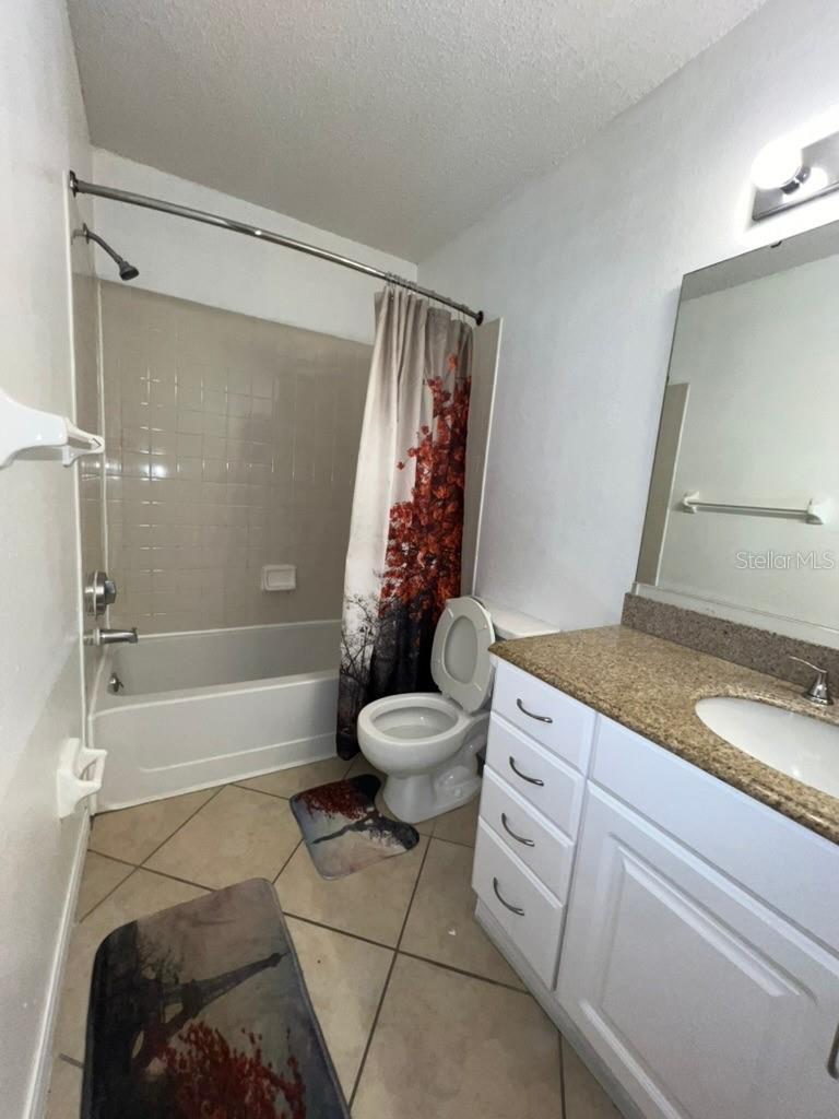 Image 28 of 44 For 2101 Cascades Boulevard 103