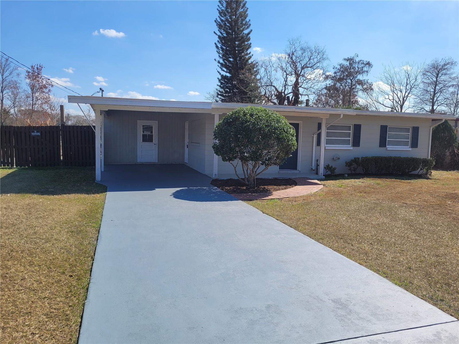 Image 2 of 21 For 2118 Lake Christie Drive