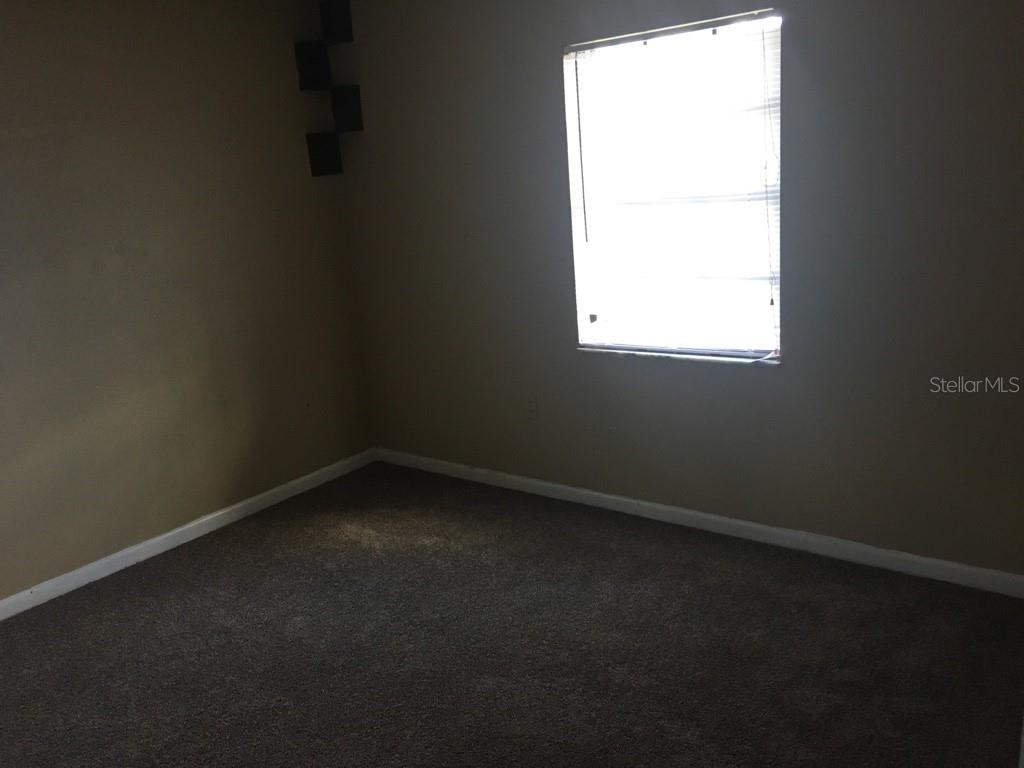 Image 12 of 15 For 1305-1307 Fairway Drive