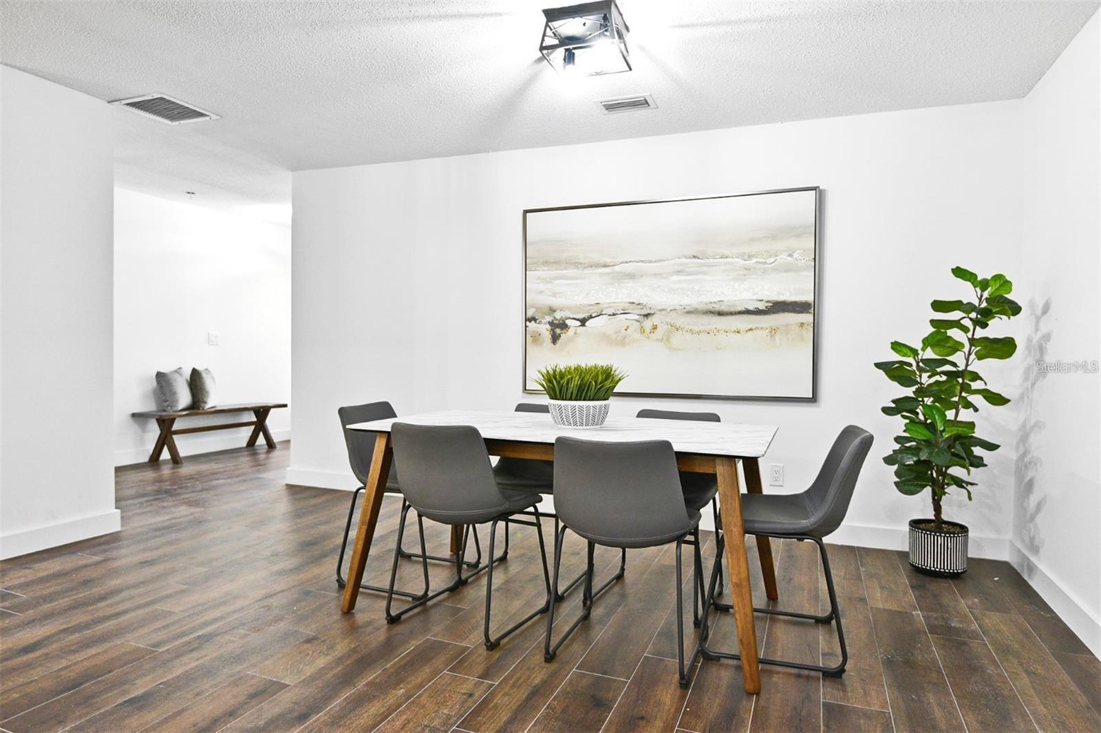 Image 43 of 53 For 112 Hillcrest Dr