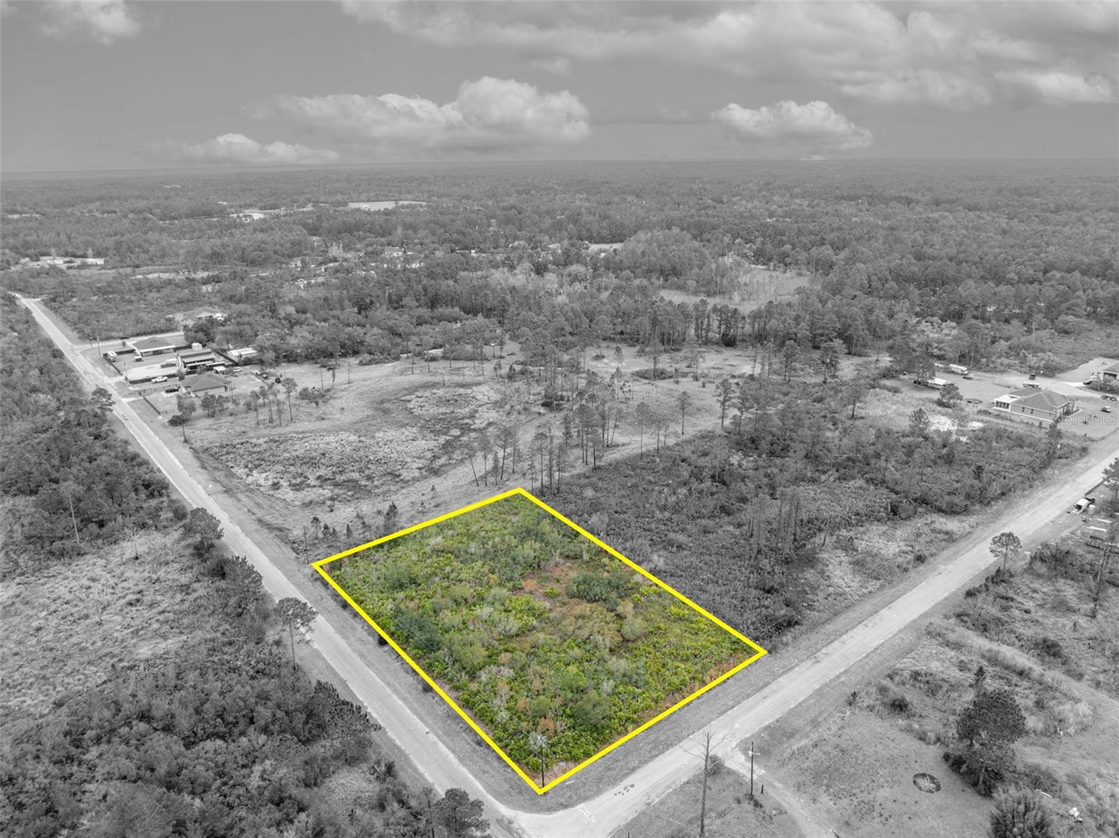 Image 15 of 30 For Honeysuckle Street