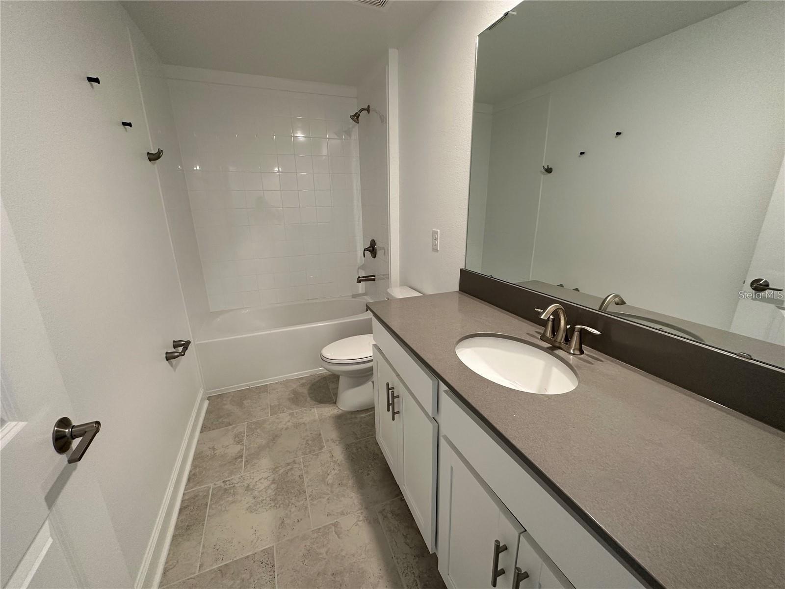 Image 17 of 29 For 3037 Ella Way