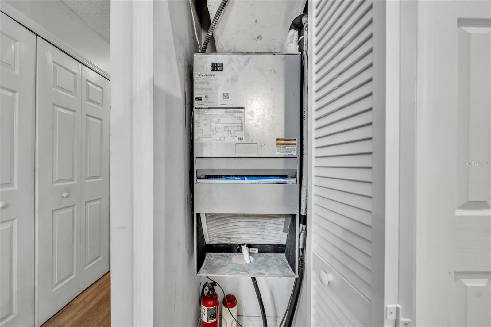 Image 20 of 37 For 3204 Tidewater Drive