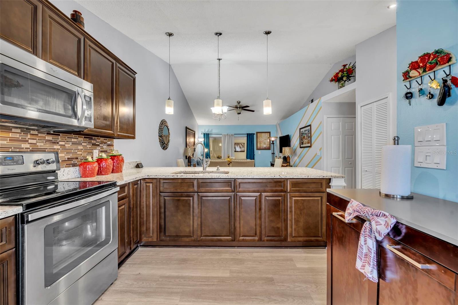 Image 3 of 37 For 3204 Tidewater Drive