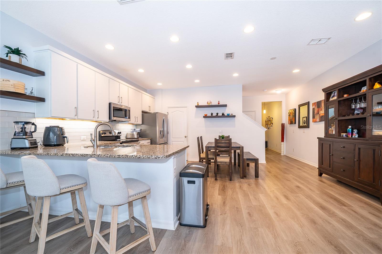 Image 10 of 36 For 7432 Leighside Drive