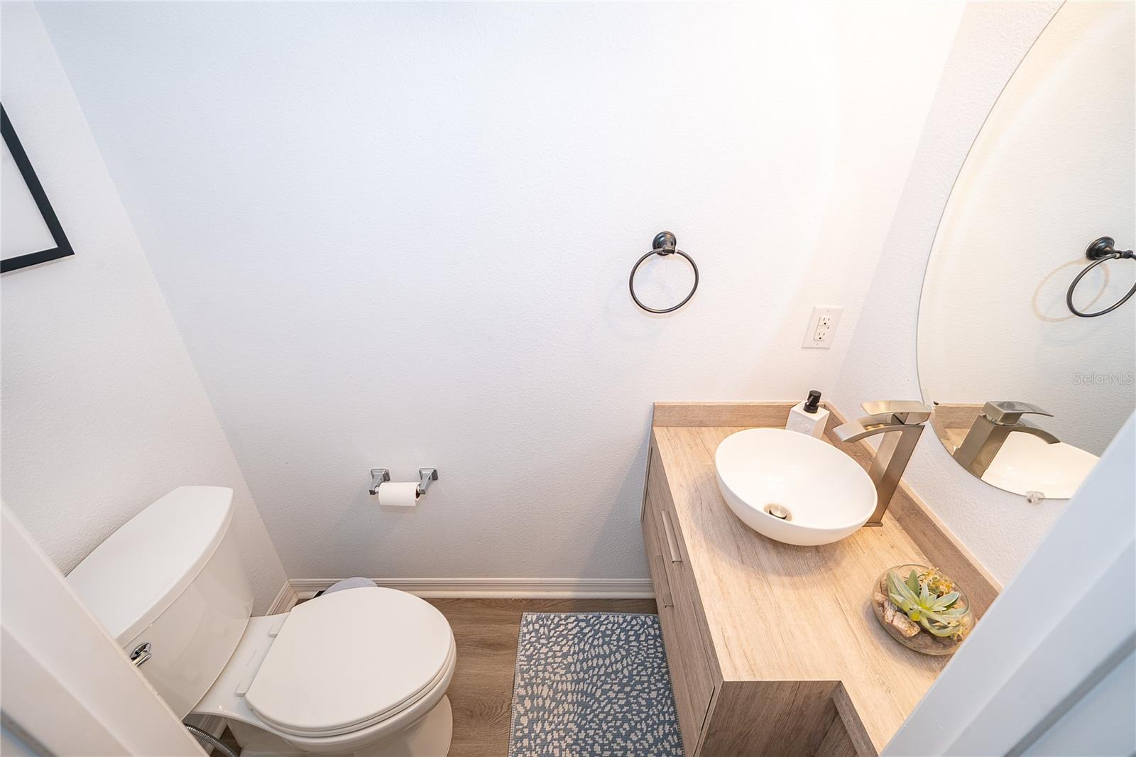 Image 7 of 36 For 7432 Leighside Drive