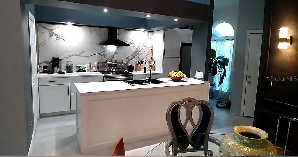 Image 6 of 11 For 3836 30th Terrace