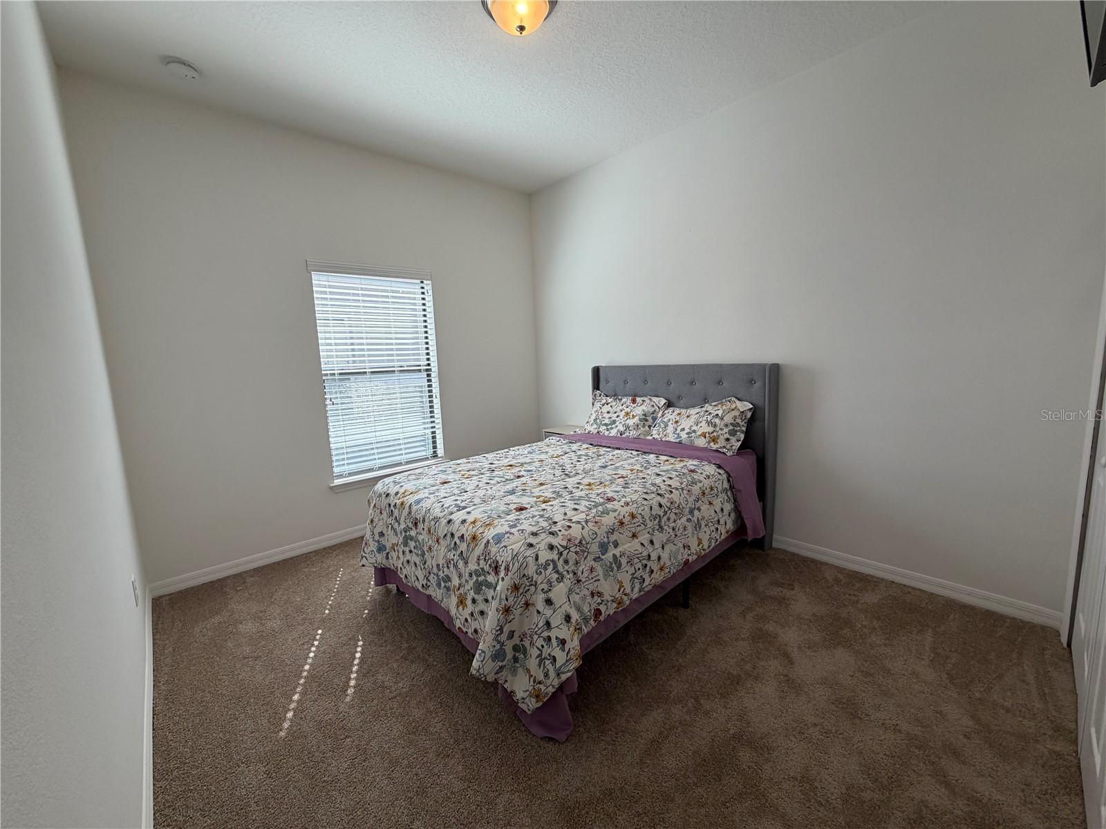 Image 10 of 16 For 392 Villa Sorrento Circle