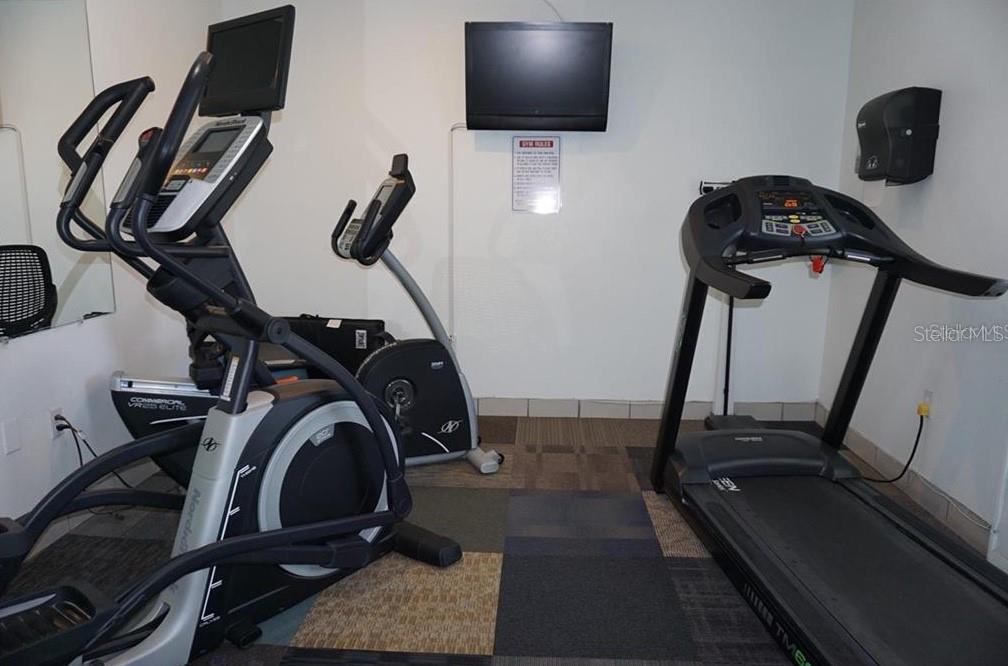 Image 26 of 43 For 273 Rex Place G