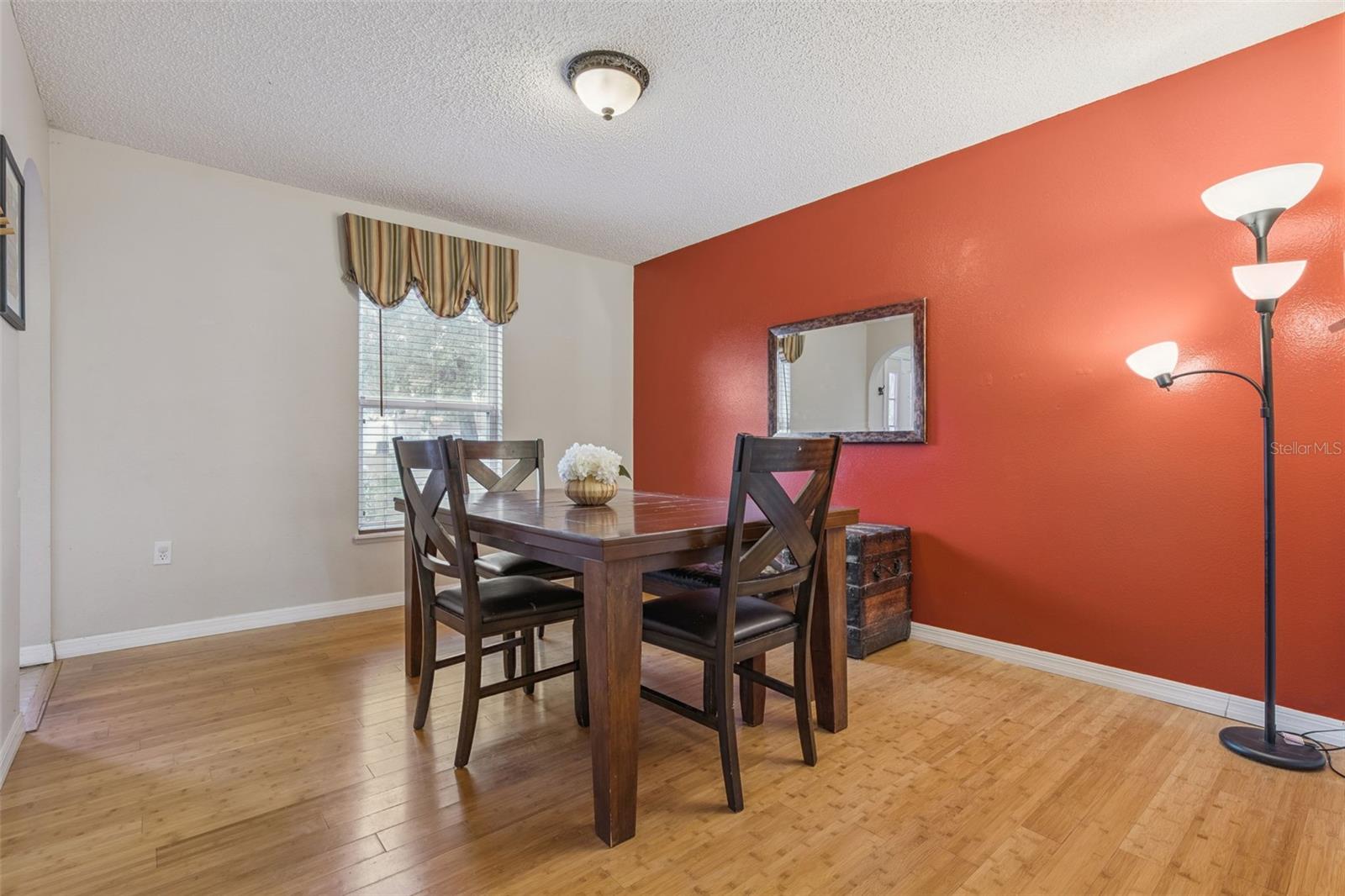 Image 11 of 39 For 1709 Marshall Lake Drive