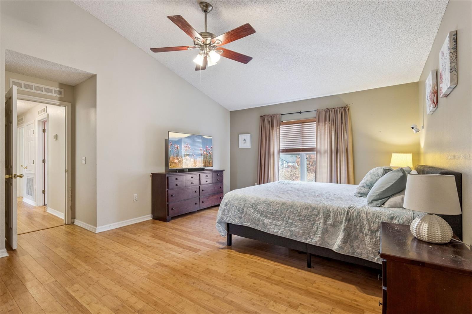 Image 31 of 39 For 1709 Marshall Lake Drive