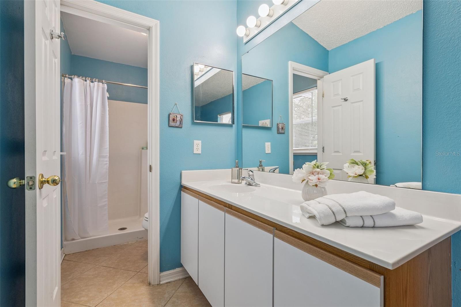 Image 32 of 39 For 1709 Marshall Lake Drive