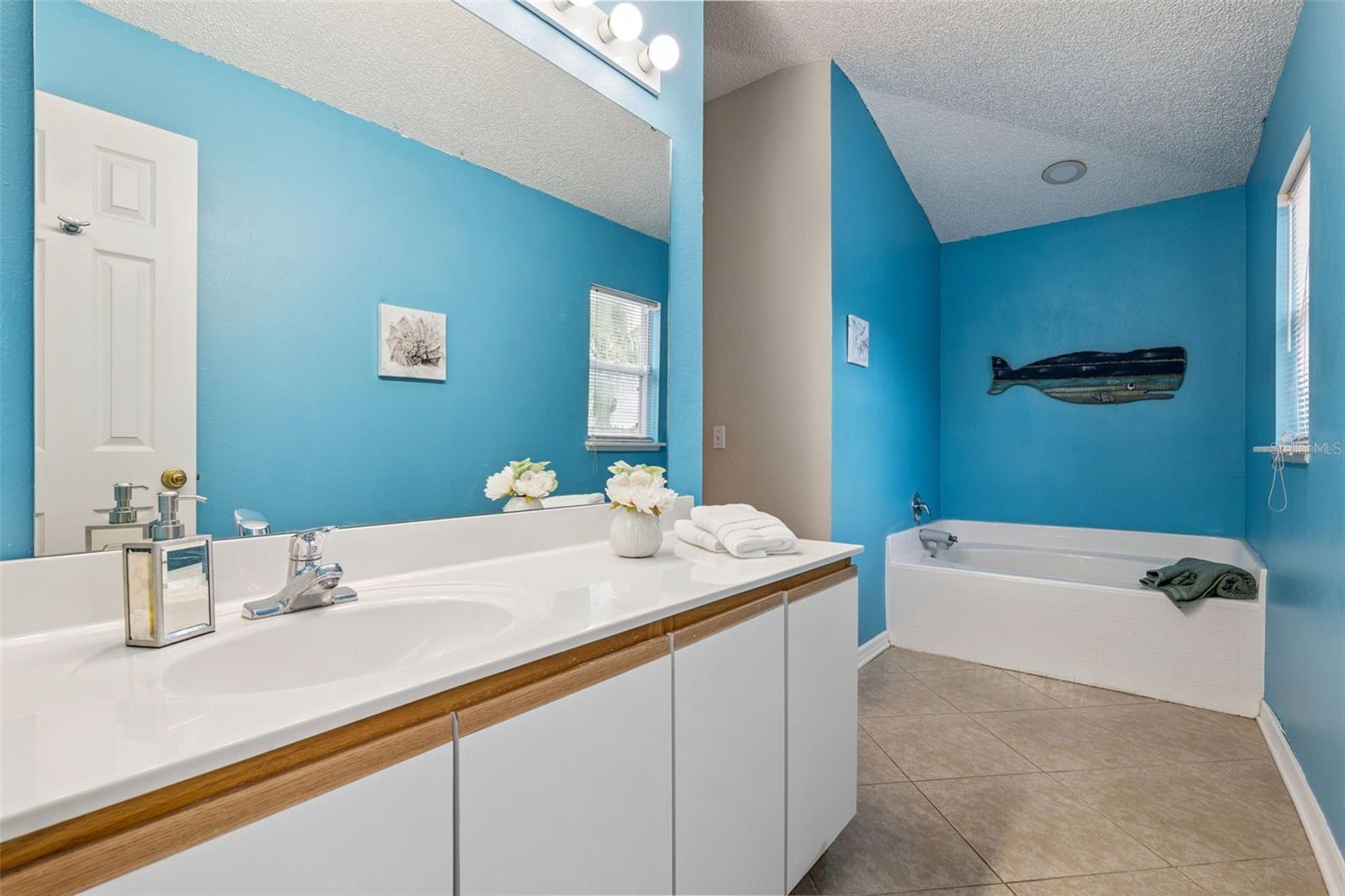 Image 33 of 39 For 1709 Marshall Lake Drive