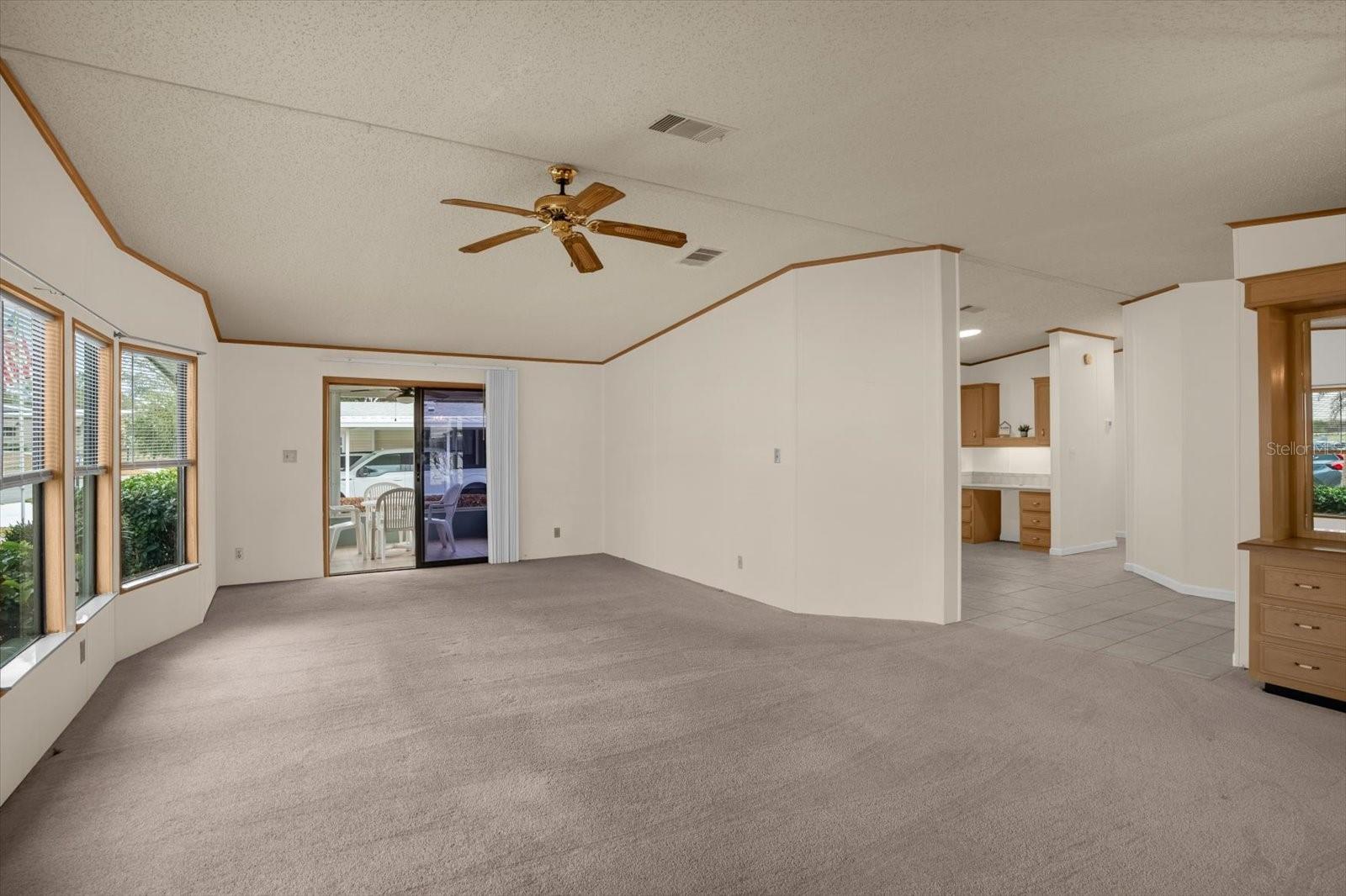 Image 7 of 60 For 3758 Cohen Drive 756