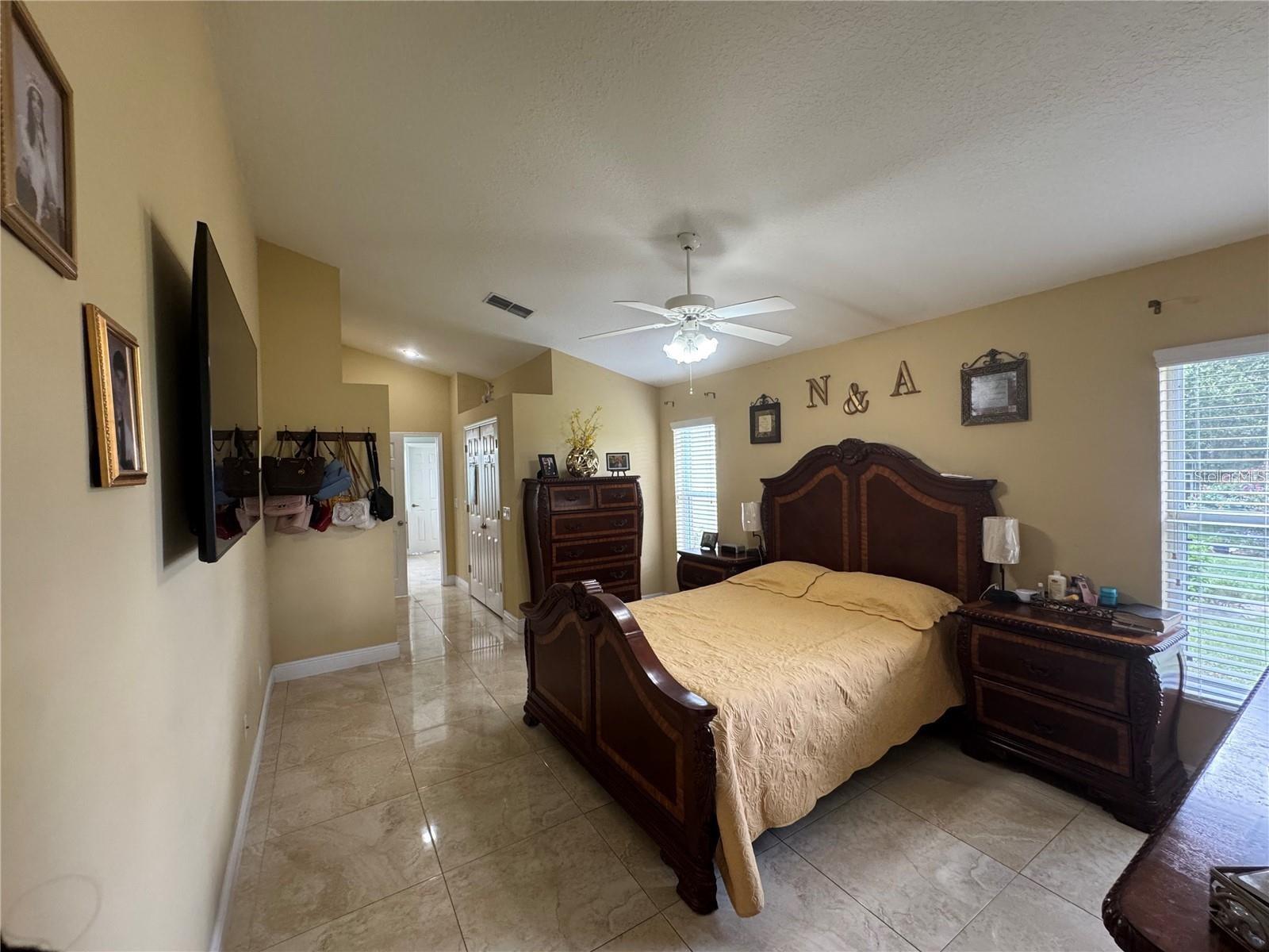 Image 29 of 48 For 701 White Ivey Court