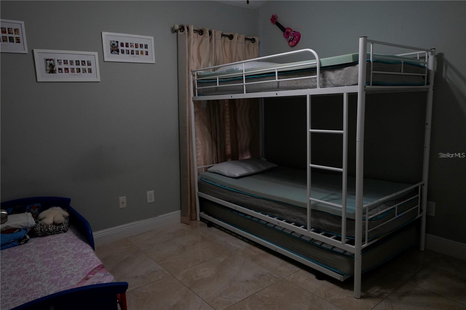 Image 39 of 48 For 701 White Ivey Court