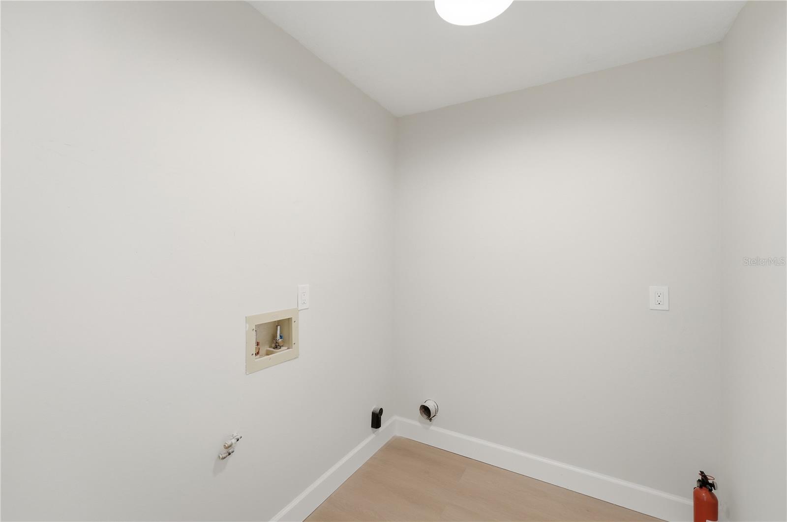 Image 18 of 36 For 1951 Lost Pine Lane