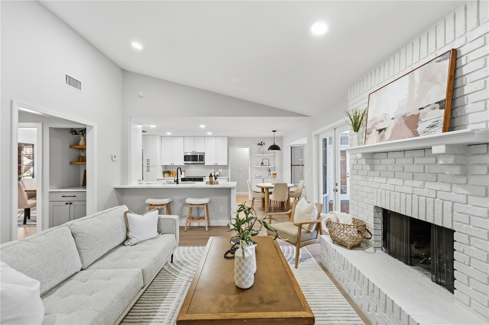 Image 2 of 36 For 1951 Lost Pine Lane