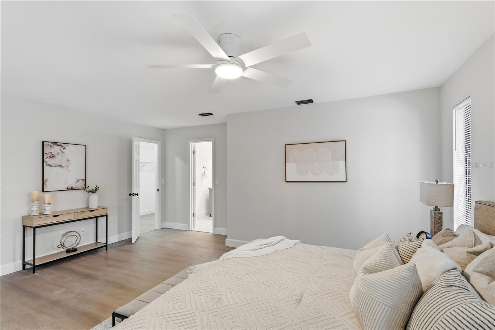 Image 20 of 36 For 1951 Lost Pine Lane