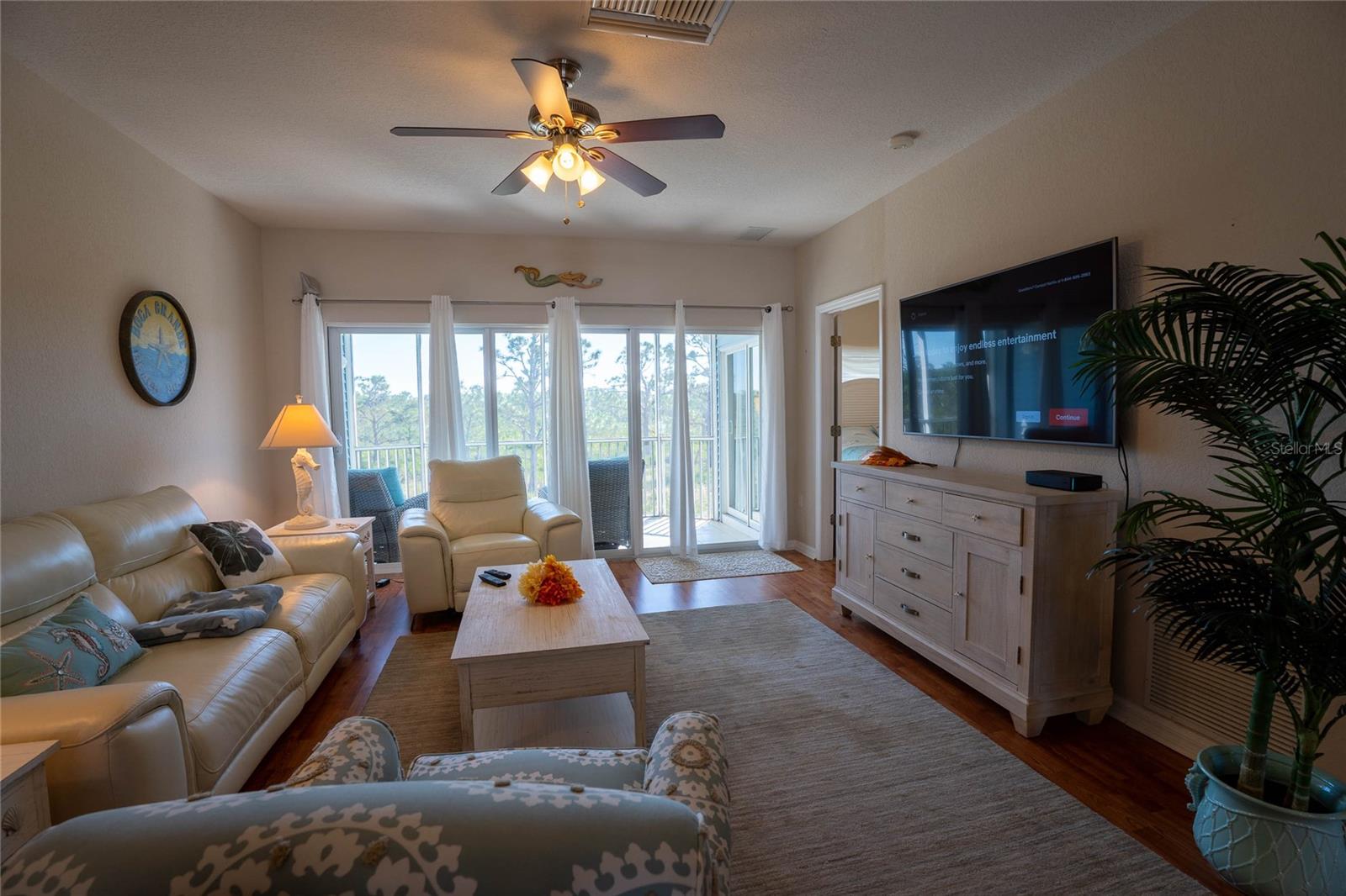 Image 27 of 41 For 3919 Cape Haze Drive 503