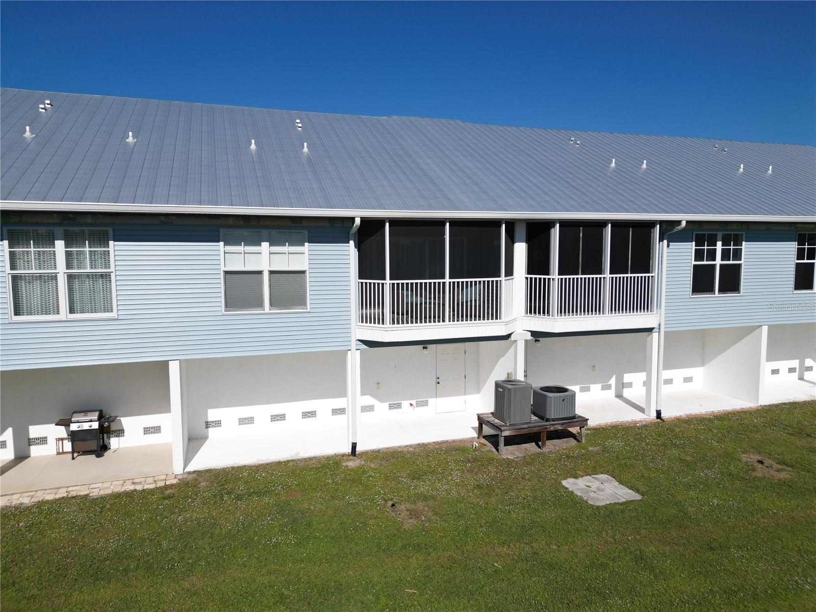 Image 37 of 41 For 3919 Cape Haze Drive 503