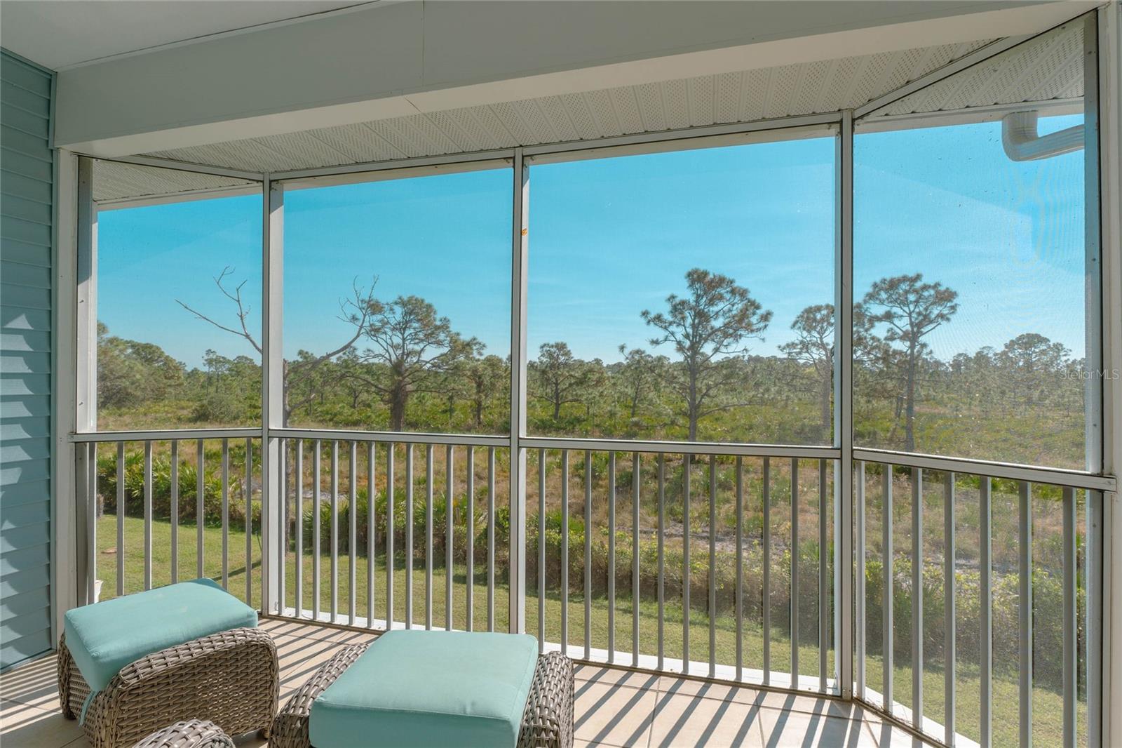 Image 7 of 41 For 3919 Cape Haze Drive 503